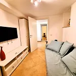 Casa Dei Tre Mori